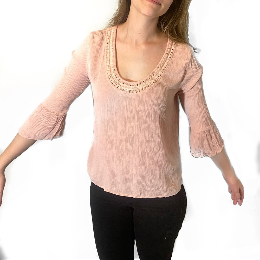 HARLOWE&GRAHAM long sleeve scoop neck boho blouse light pink size small